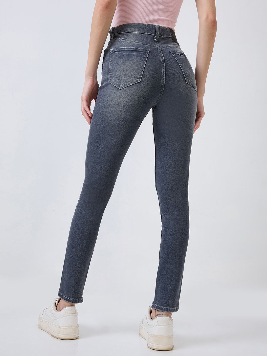 SPYKAR Women Slim Fit High-Rise Low Distress Heavy Fade Jeans
