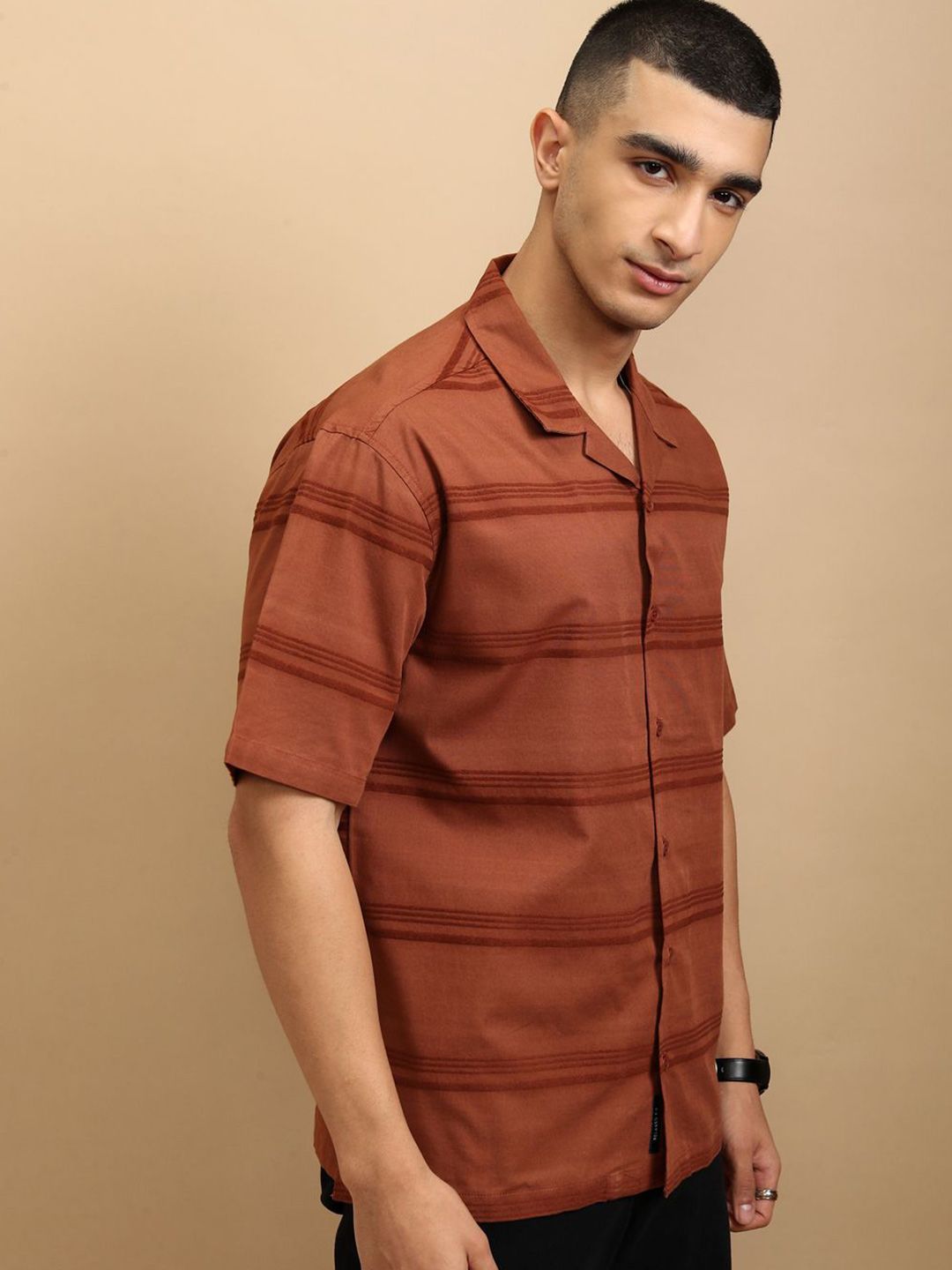 Highlander Men Chenille Yarn Dobby Textured Cuabn Collar Relaxed Shirt