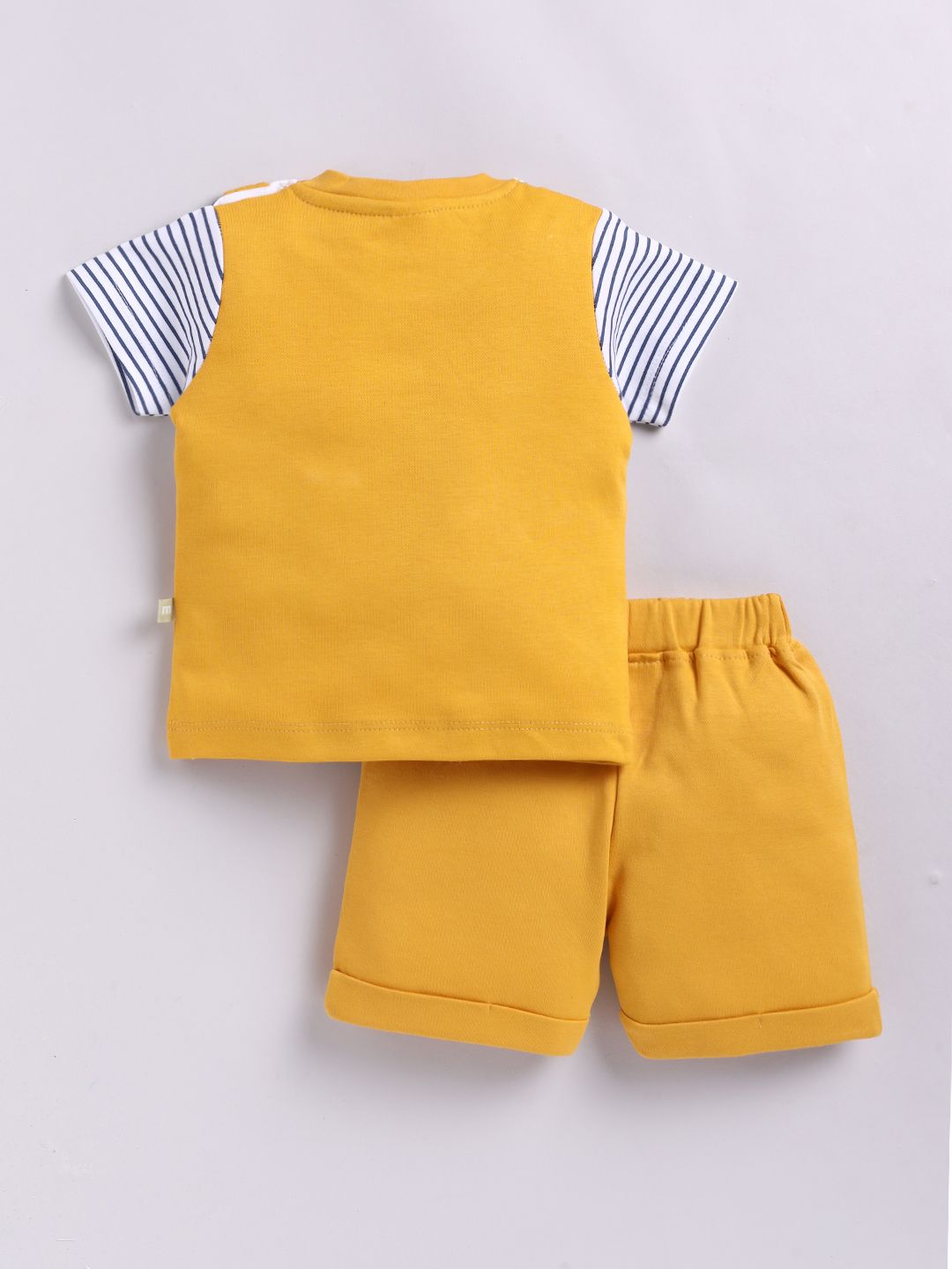 Moms Love Infant Boys Pure Cotton T-shirt with Shorts