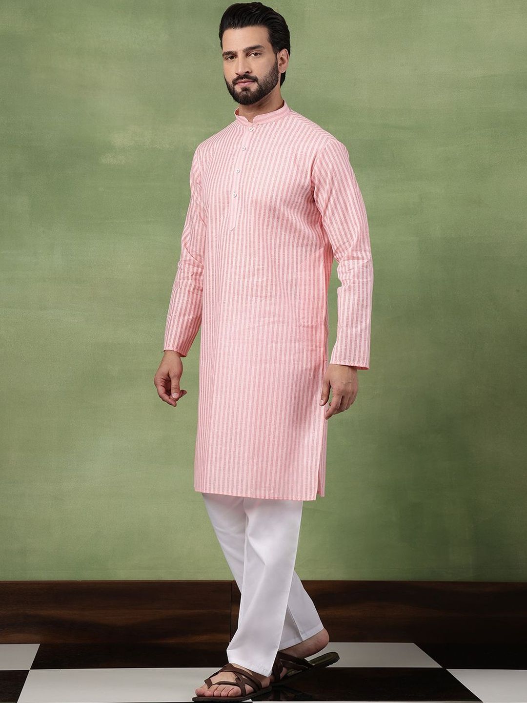 SOJANYA Men Striped Kurta