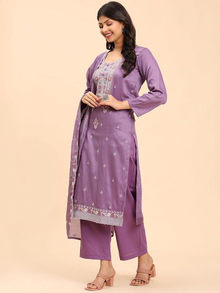 Mamicha Women Floral Embroidered Regular Pure Cotton Kurta with Palazzos & With Dupatta