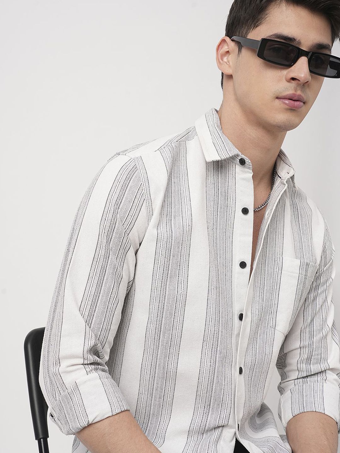 VASTRADO Men Classic Fit Spread Collar Vertical Striped Cotton Casual Shirt