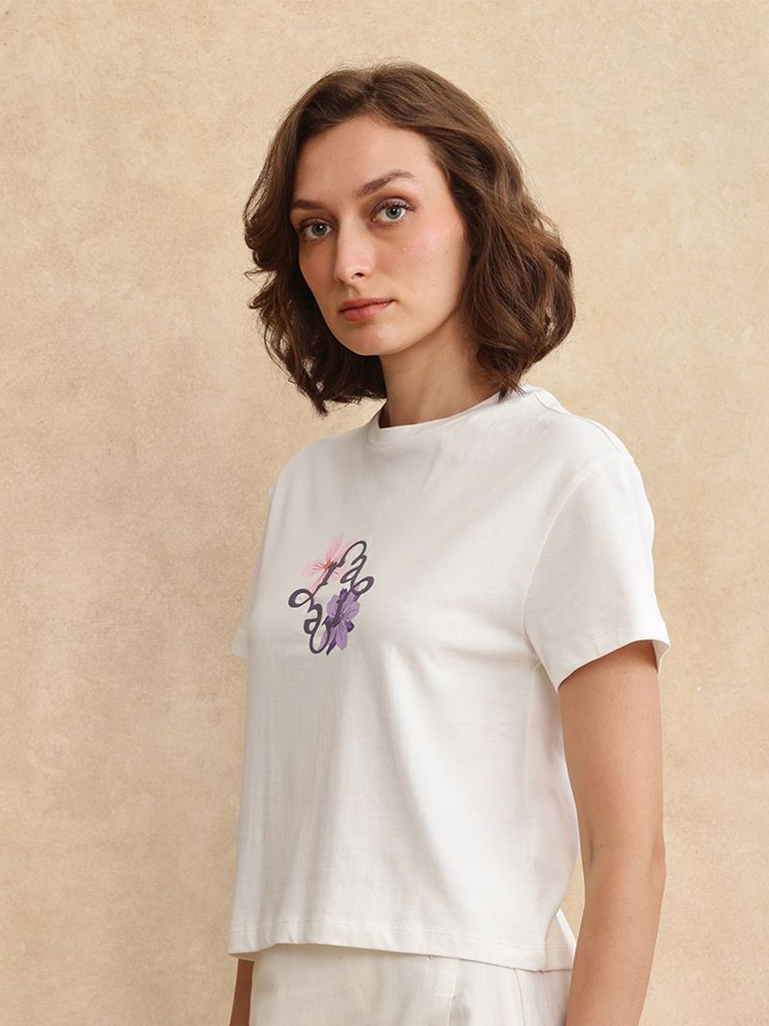 T-Shirt Poket Wanita yang Rareism Printed