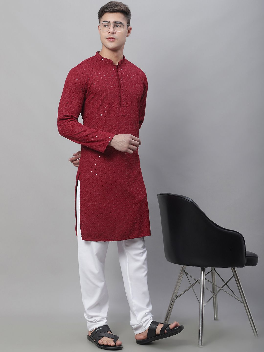 SOJANYA Geometric Embroidered Pure Cotton Kurta With Churidar