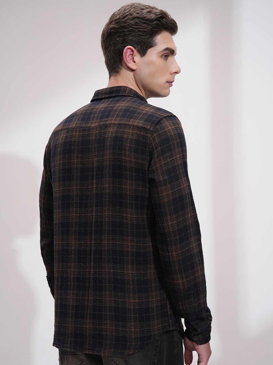 HIGHLANDER Men Slim Fit Opaque Checked Casual Shirt