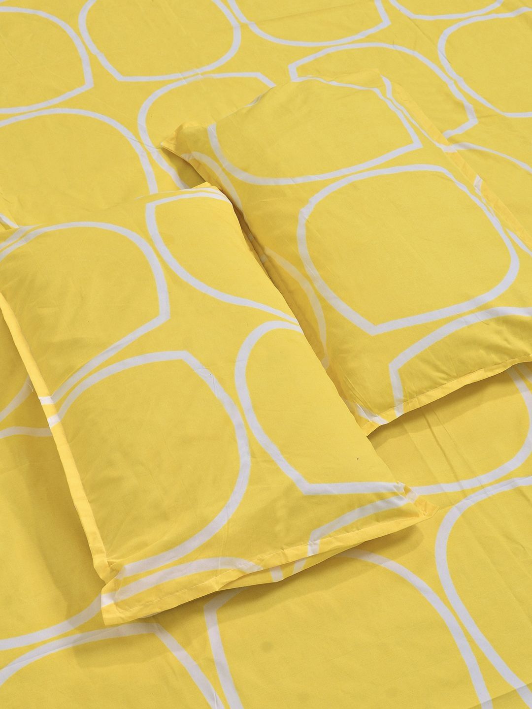 Aura Kuning & Putih Geometrik 300 TC Set Cadar King Double 2.50 m x 2.25 m