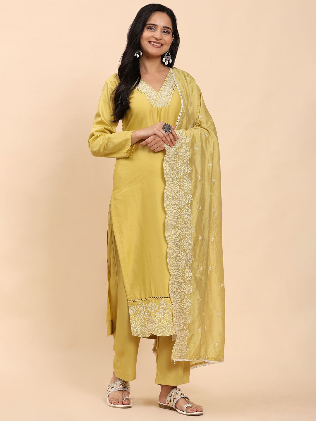 Mamicha Women Ethnic Motifs Embroidered Regular Thread Work Pure Cotton Kurta with Palazzos & With Dupatta