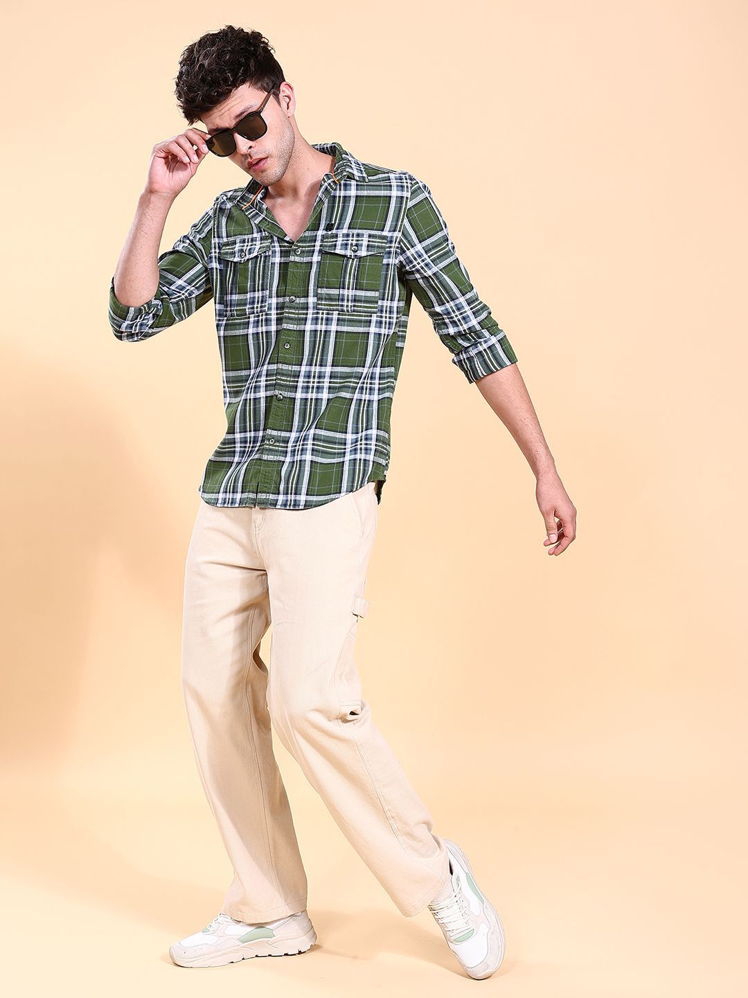 The Indian Garage Co Men Checked Casual Shirt