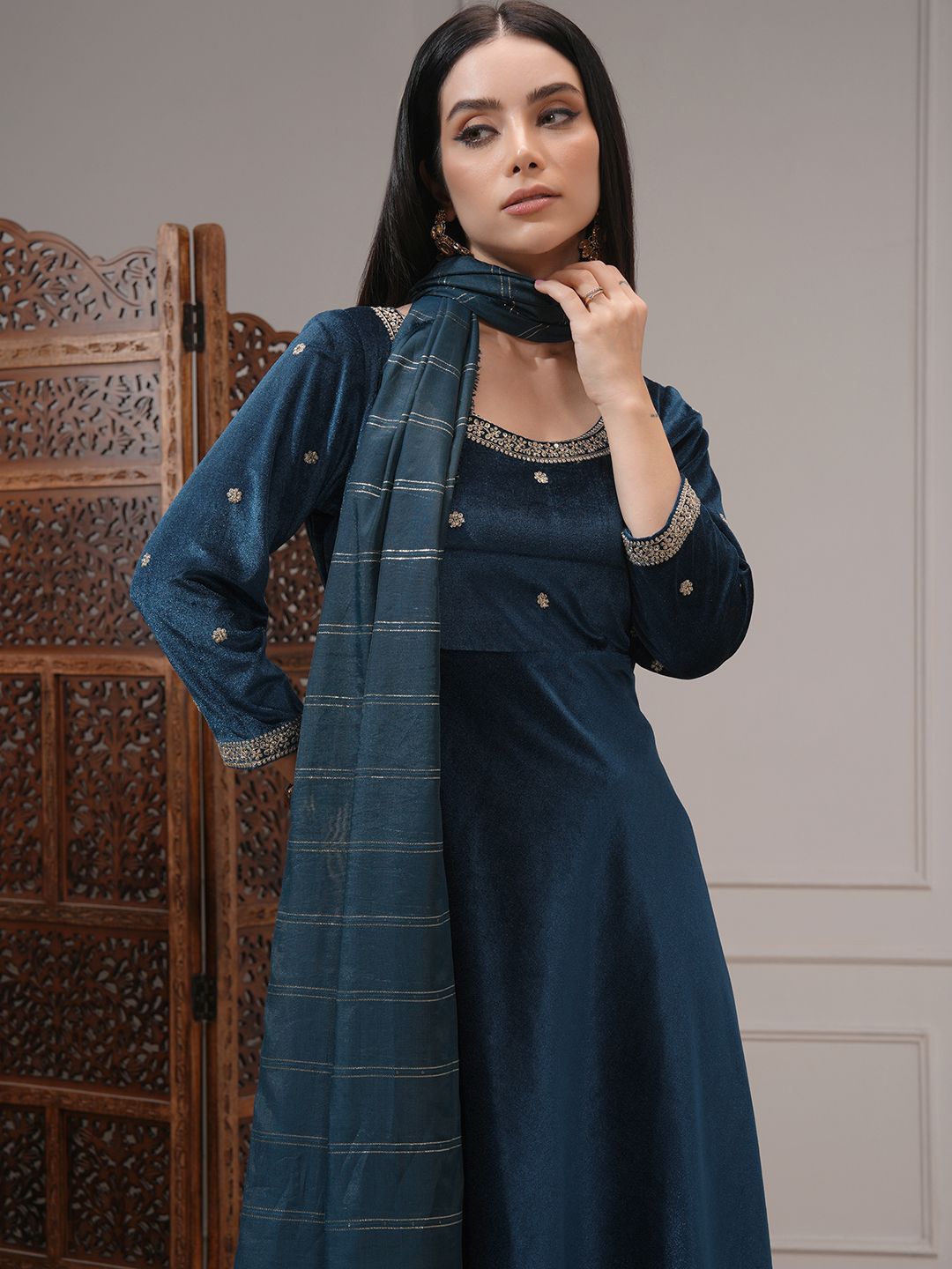 Vishudh Women Embroidered Velvet Umbrella Kurta With Slim Pants & Dupatta