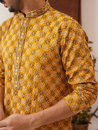 Jompers Men Embroidered Regular Sequinned Kurta with Pyjamas