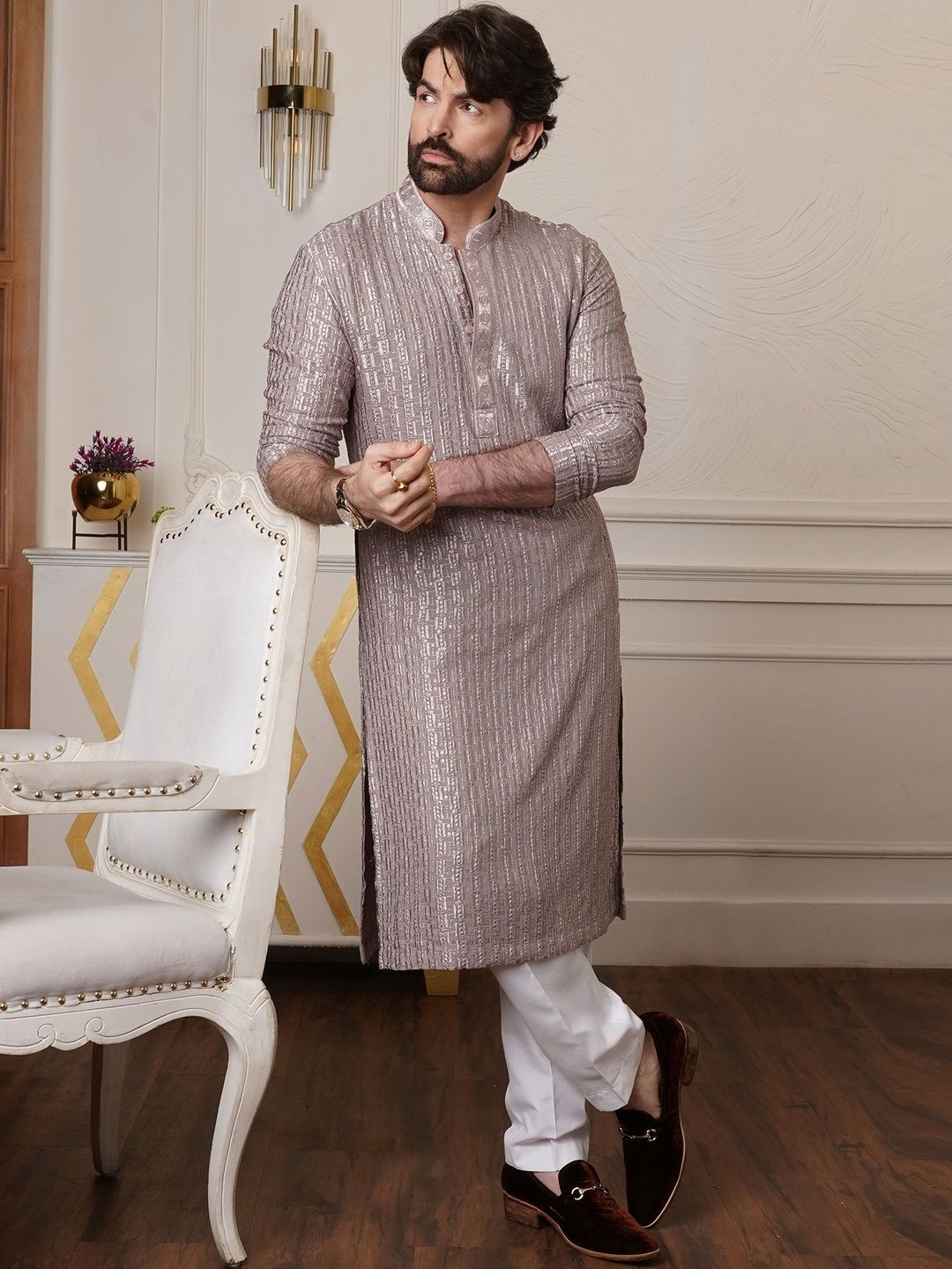 SOJANYA Men Embroidered Regular Kurta with Pyjamas