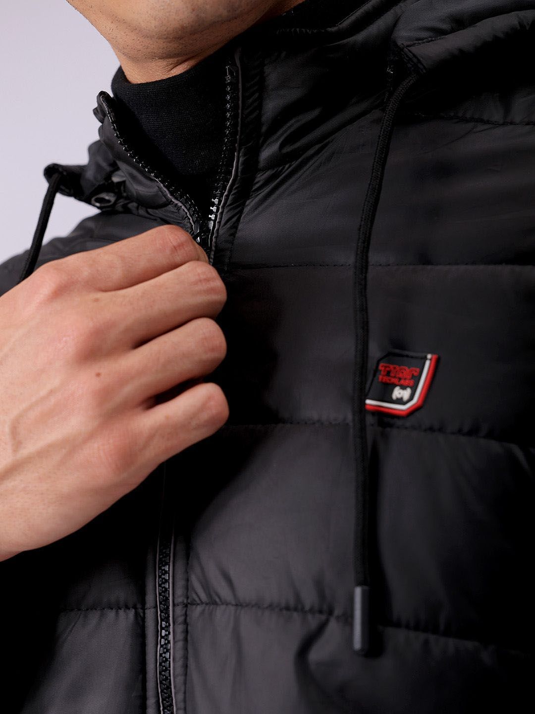 The Indian Garage Co Men Colourblock Slim Fit Hooded Puffer Jacket