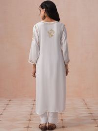 House of Chikankari Women Embroidered Chikankari Kurta