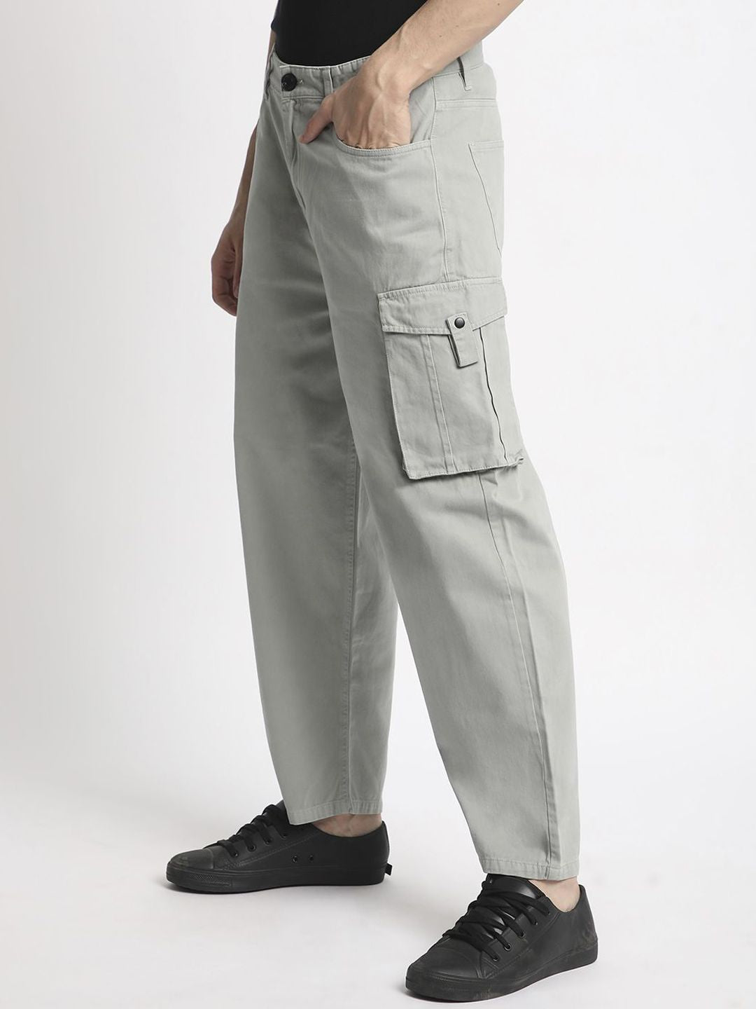 Bene Kleed Men Classic Loose Fit Cargos Trouser