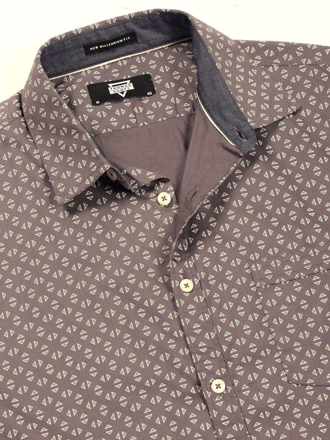Thomas Scott Men Smart Spread Collar Micro Ditsy Printed Pure Cotton Casual Shirt