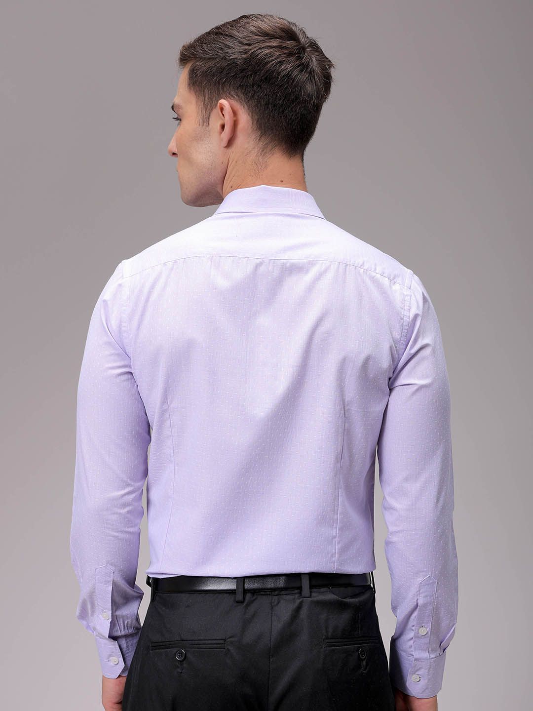 The Indian Garage Co. X Luxe Men Slim Fit Opaque Checked Formal Shirt