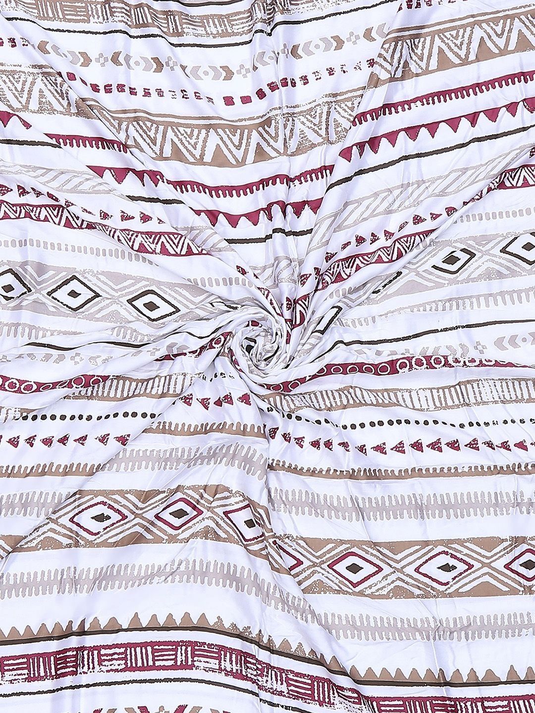Monte Carlo White & Brown Ethnic Motifs Mild Winter 210 GSM Double Bed Duvet