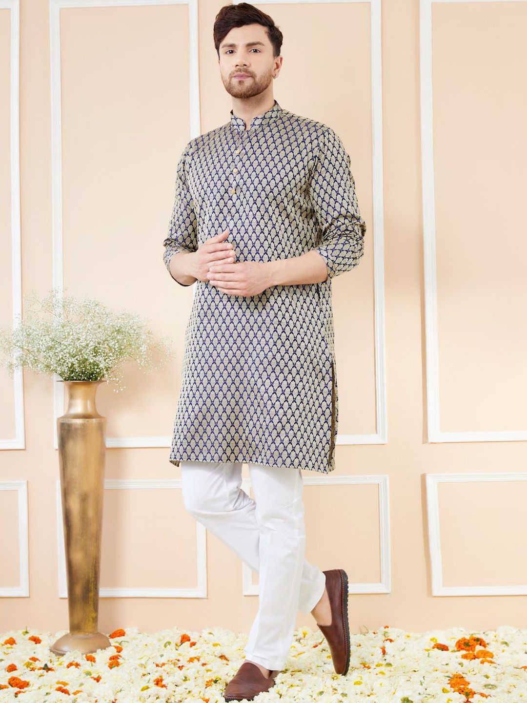 See Designs Ethnic Motifs Woven Design Long Sleeves Regular Straight Kurta & Pyjama