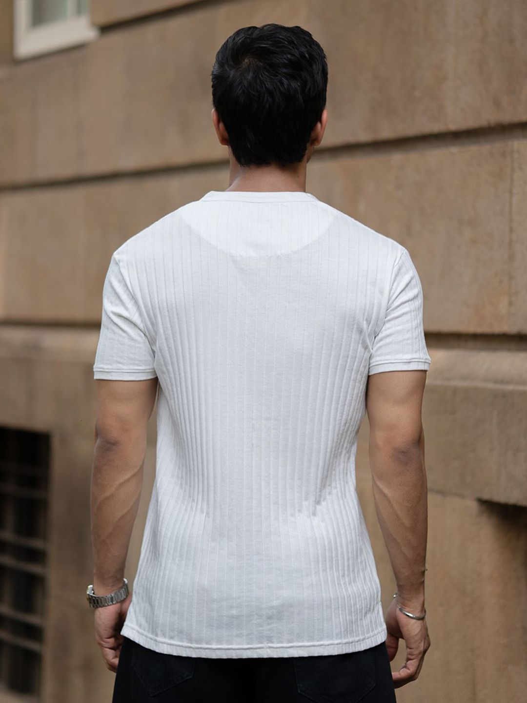 Powerlook Men White Henley Neck T-shirt