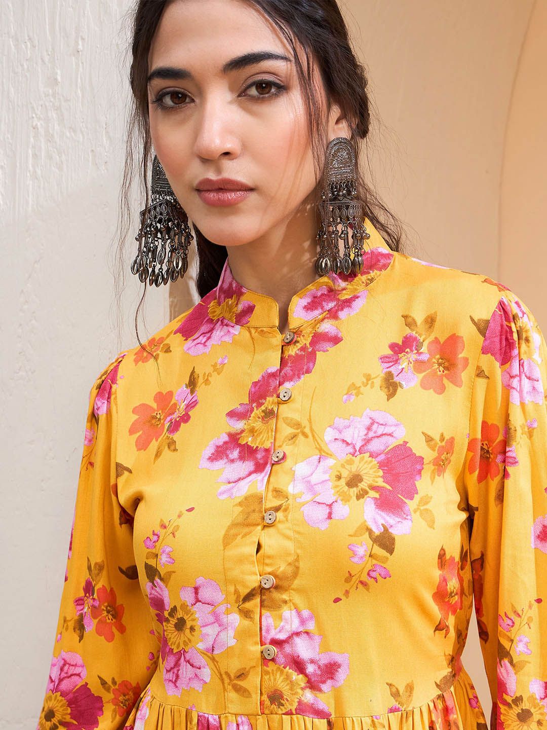 Shae by SASSAFRAS Floral Printed Shirt Collar Pleated Kurti