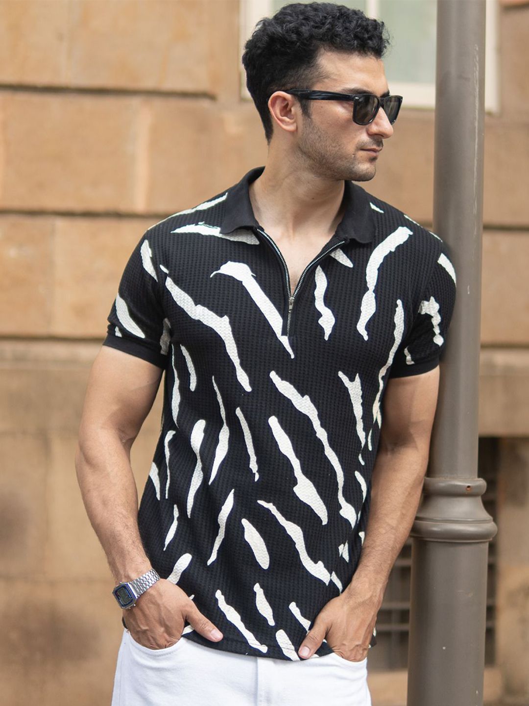 Powerlook Men Abstract Printed Polo Collar T-shirt