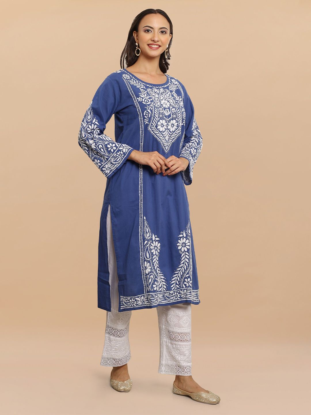 HOUSE OF KARI Floral Embroidered Chikankari Flared Sleeves Straight Kurta