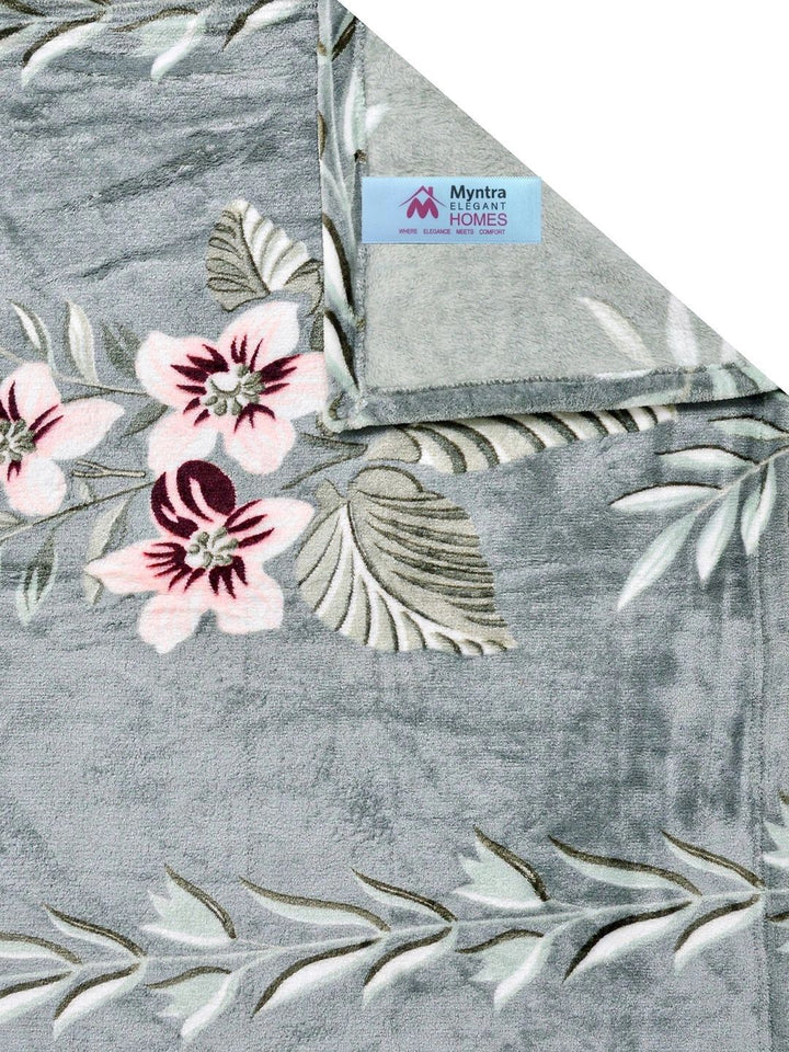 Myntra Elegant Homes Green Floral Printed Fitted 300 TC Single Bedsheet Set- 225X150 cm