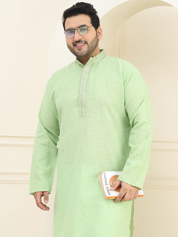 SOJANYA PLUS Woven Design Mandarin Collar Pure Cotton Straight Kurta with Pyjamas