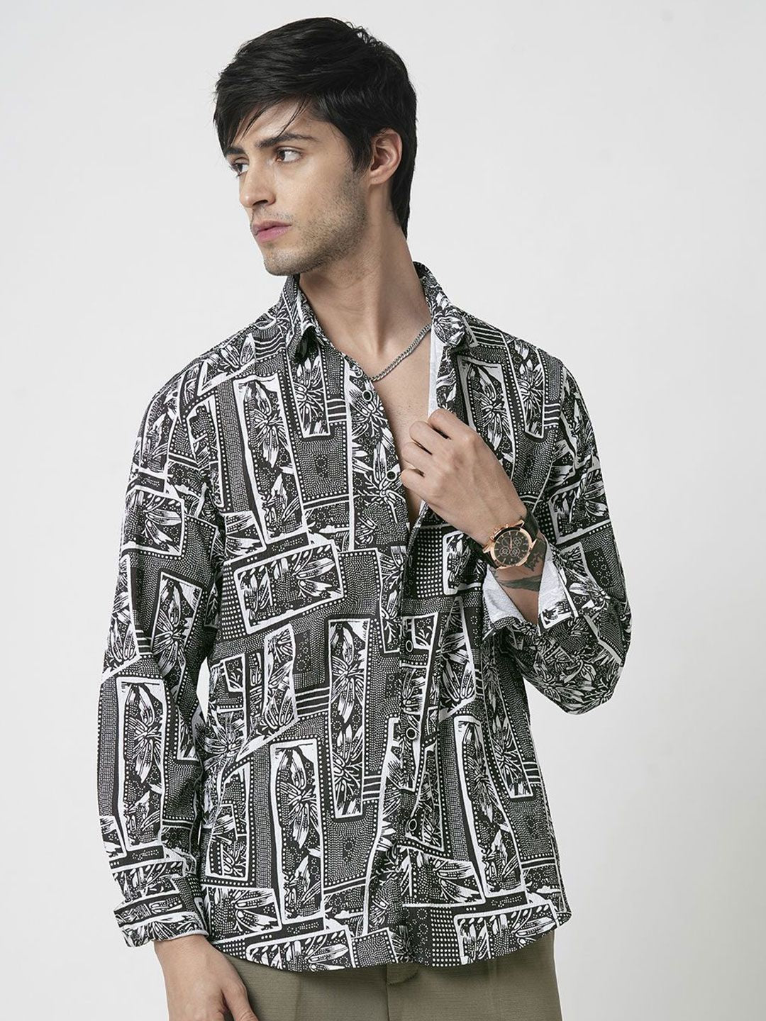 VASTRADO Men Classic Spread Collar Abstract Printed Slim Fit Casual Shirt