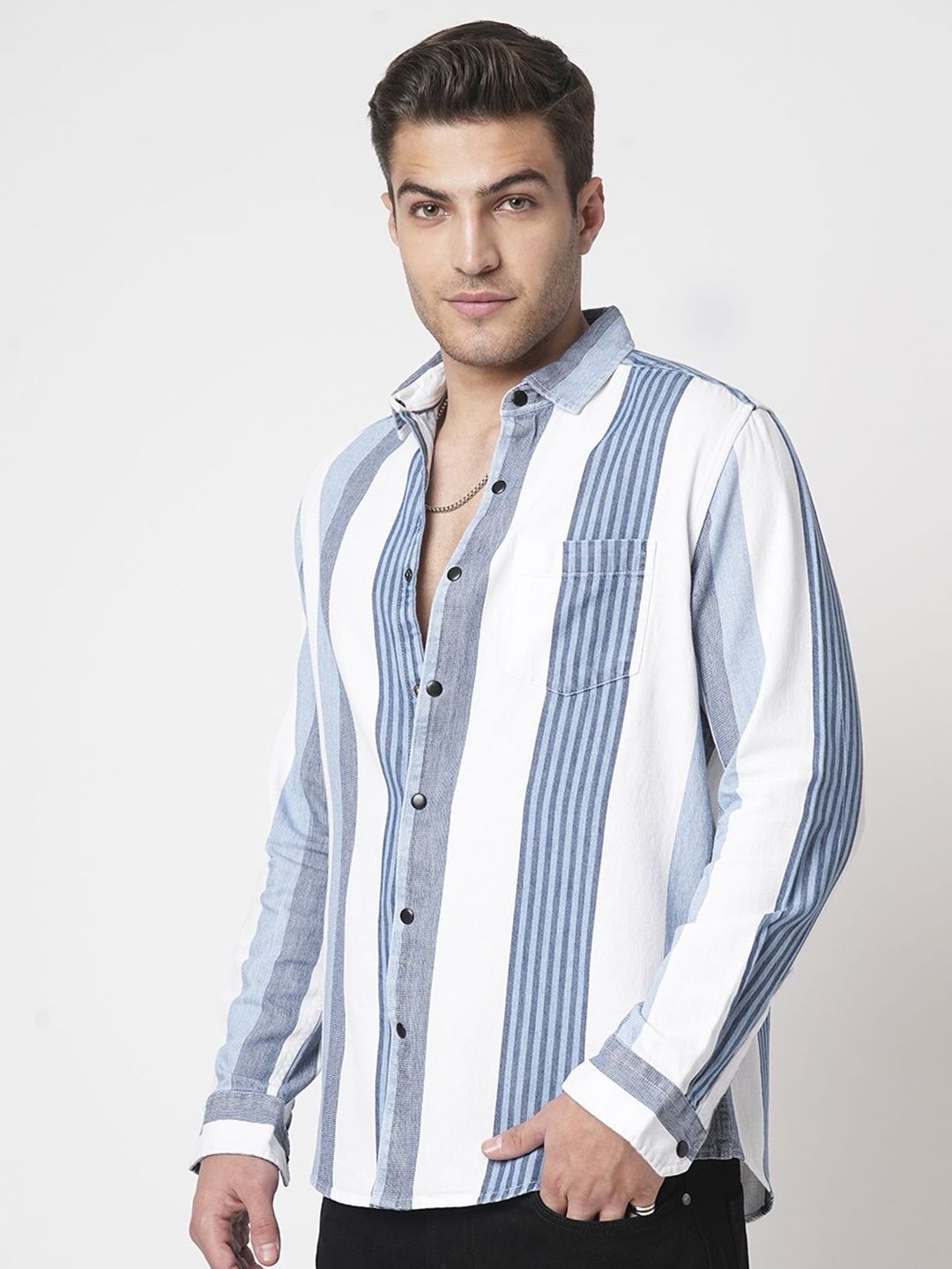 VASTRADO Men Stripes Striped Classic Slim Fit Cotton Casual Shirt