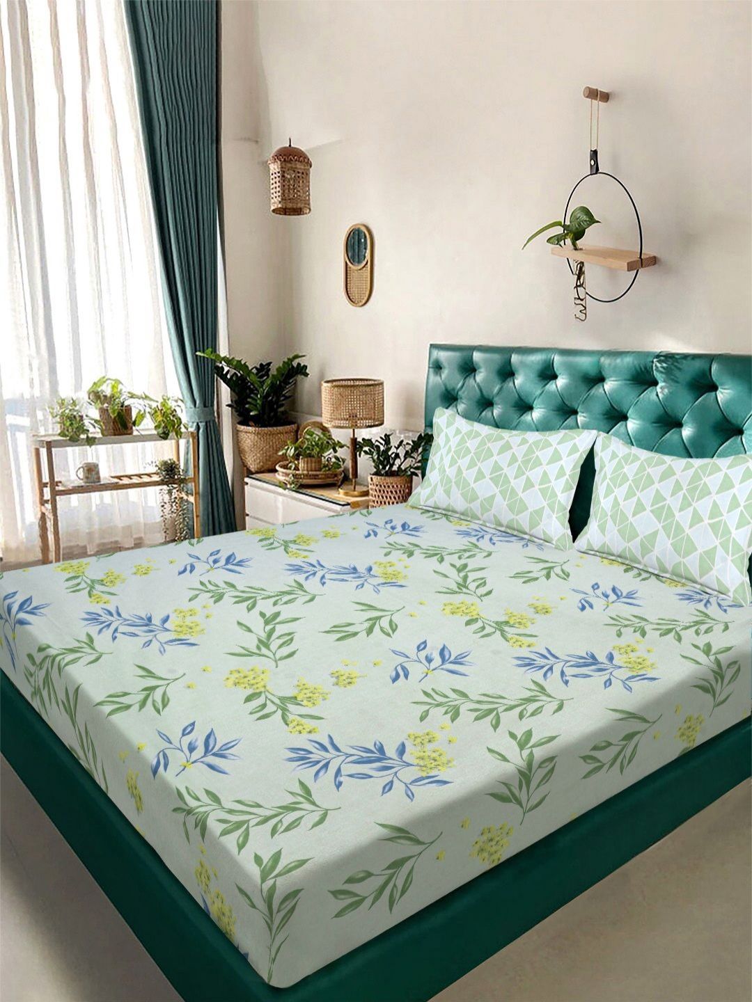 Aura Green & Blue Floral Printed 300 TC Double King Bedsheet Set-2.50 m X 2.25 m