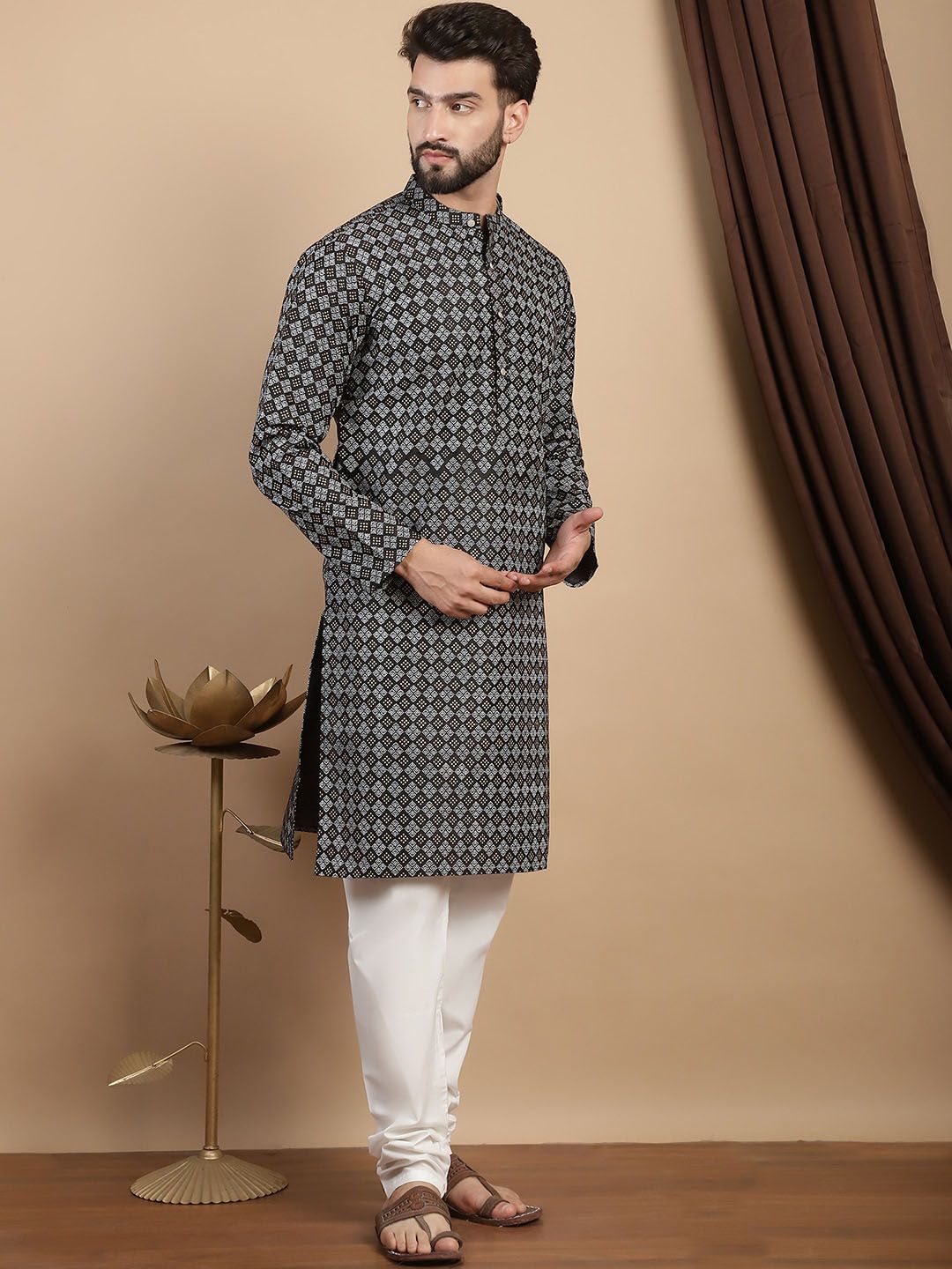 Motif Etnik Anouk Bercetak Kolar Mandarin Kurta Lurus Biasa Dengan Churidar