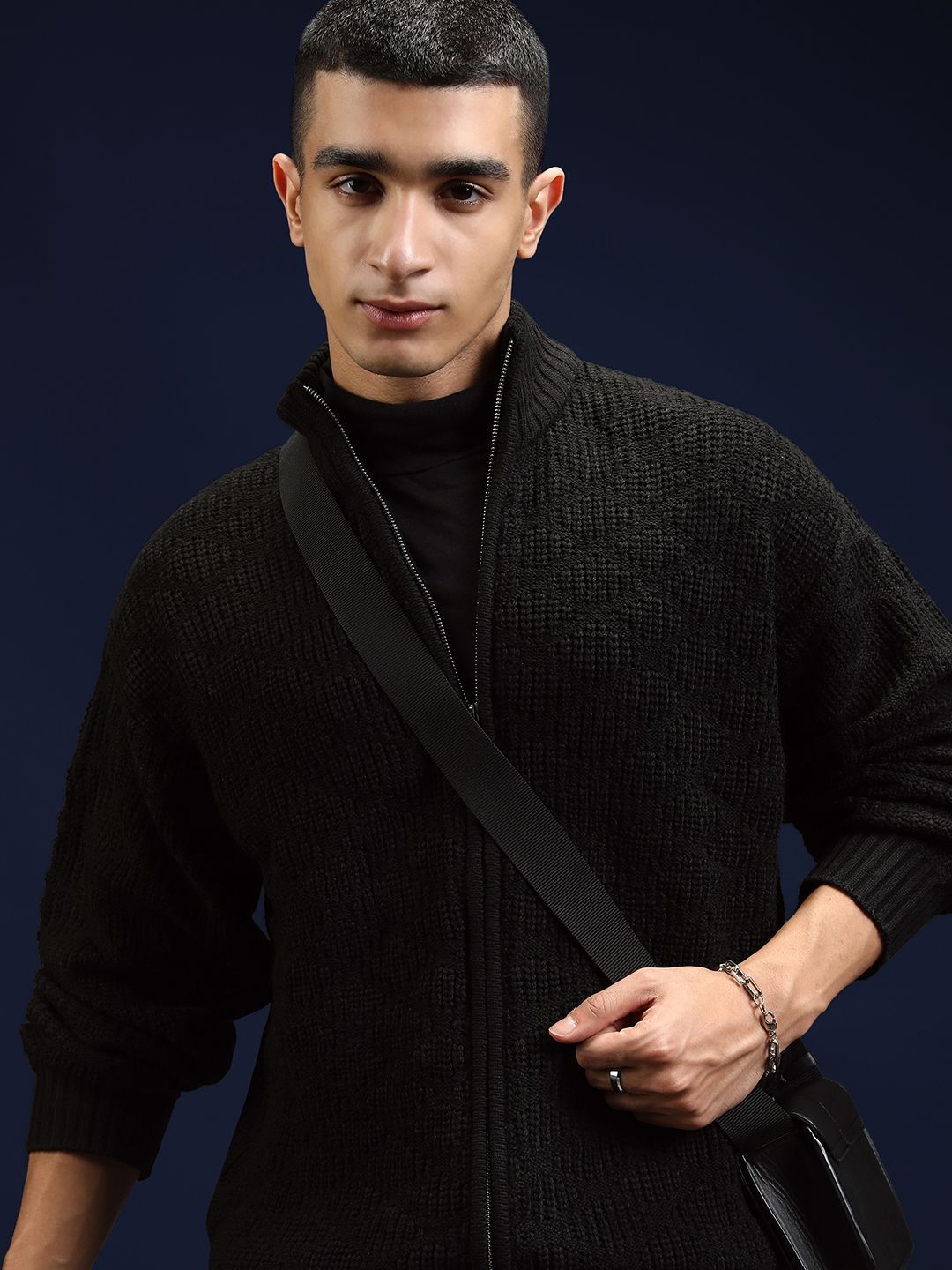 HIGHLANDER Men Cable Knit with Zip Detail Detail
