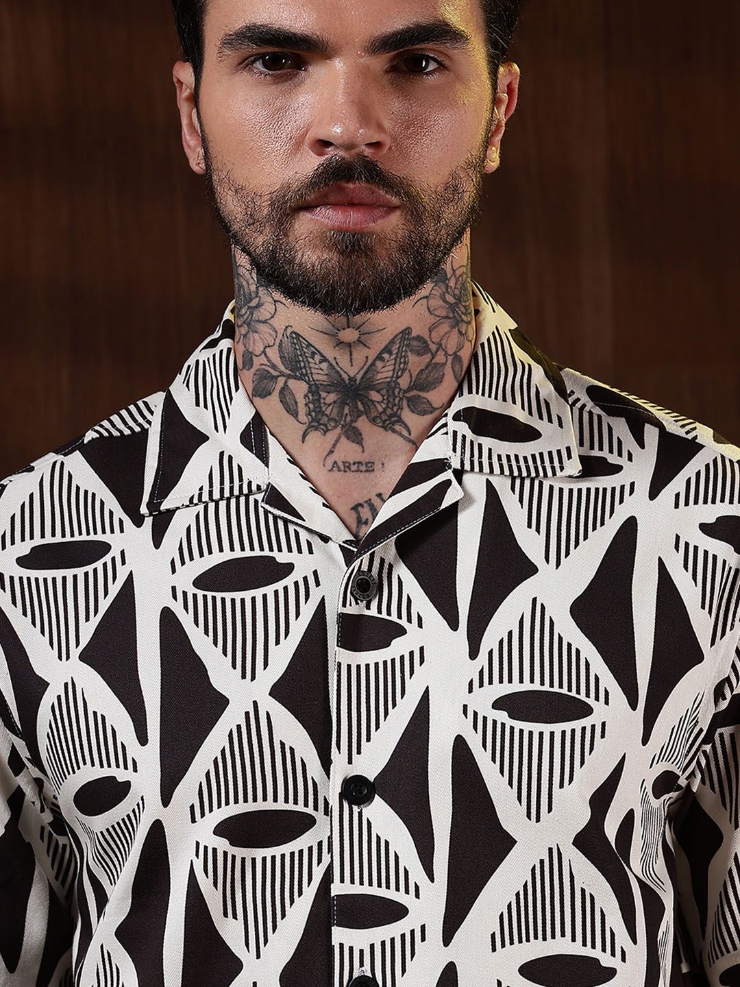 Eszett Geometric Printed Spread Collar Pure Cotton Shirt With Shorts Co-Ord Set