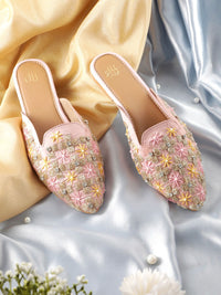 House of Pataudi Women Ethnic Embellished Mules