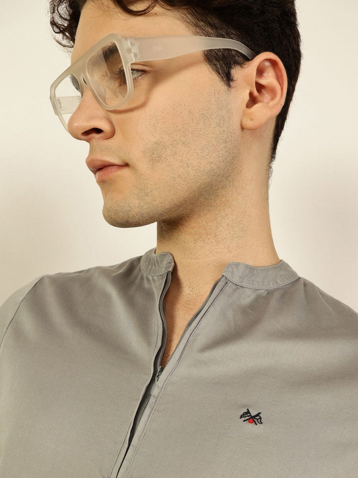 Thomas Scott Men Solid Mandarin Collar Cotton T-Shirt