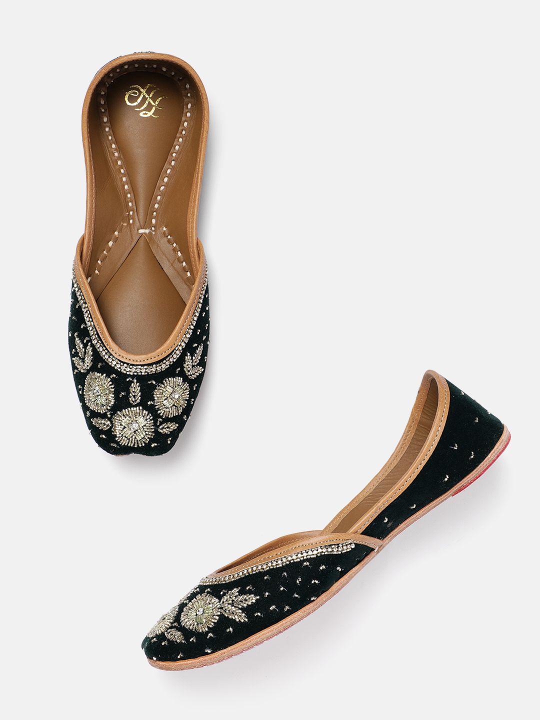 House of Pataudi Floral Embroidered Ethnic Mojaris