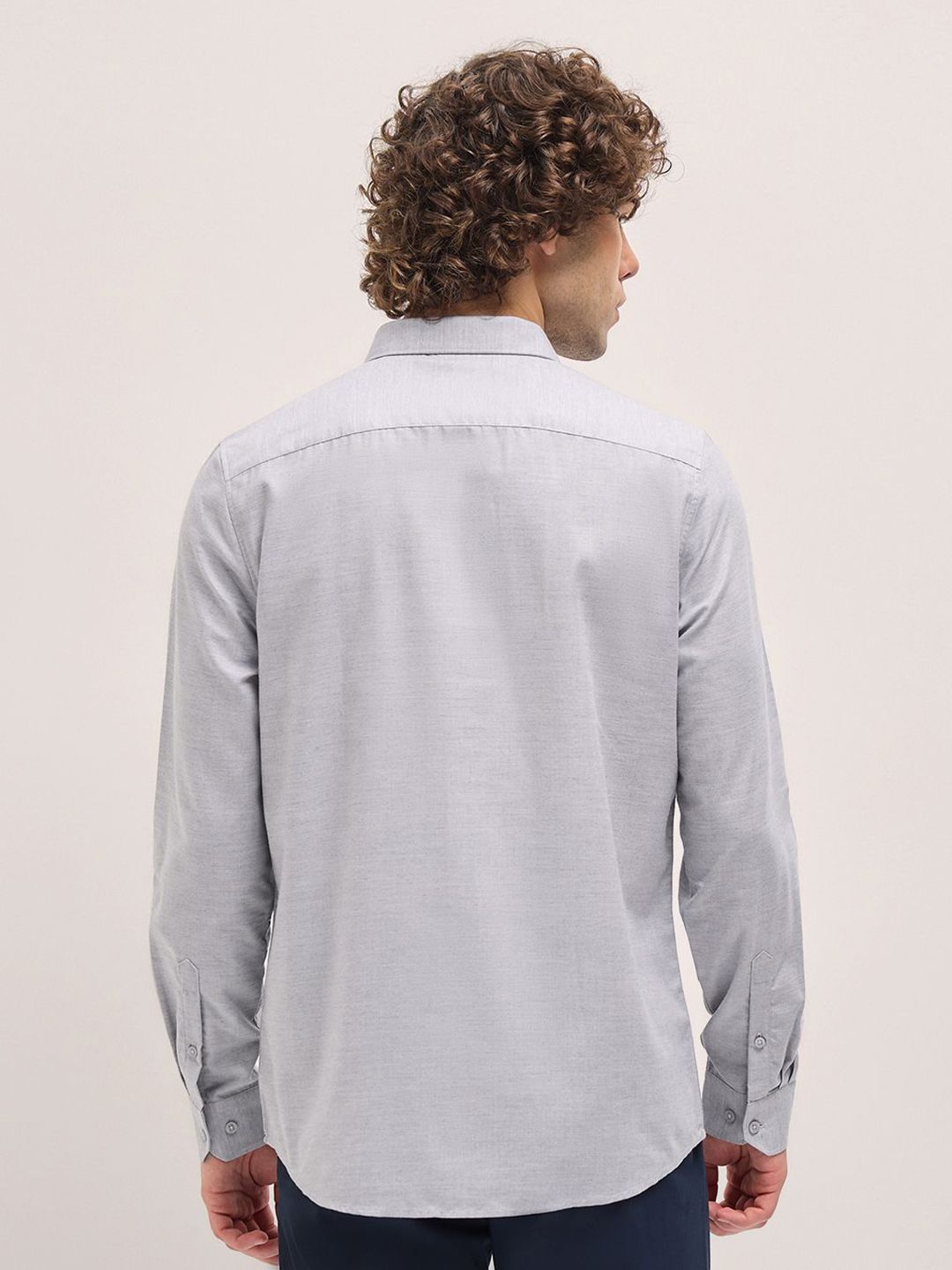 THE BEAR HOUSE Men Spread Collar Textured Solid Cotton Tailored Fit Formal Shirt