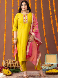 Mamicha Floral Regular Kurta & Trousers With Dupatta