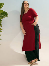 SASSAFRAS Curve Women Solid Ribbed Maxi Longline Top