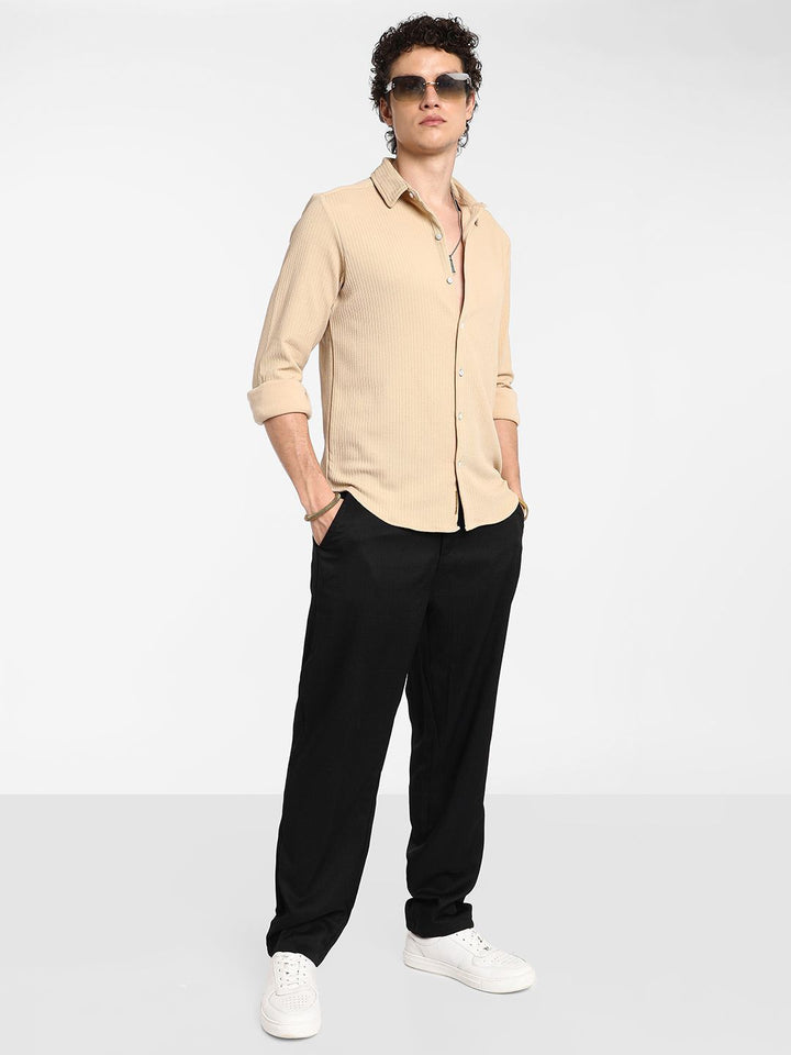 Campus Sutra Men Comfort Spread Collar Textured Casual Shirt