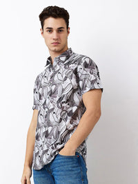 SPYKAR Men Spread Collar Abstract Printed Cotton Casual Shirt