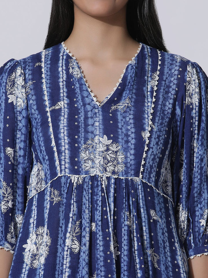 W Print Puff Sleeve Empire Top