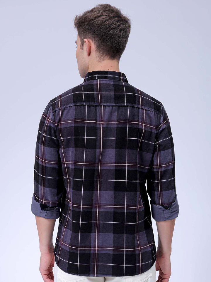 The Indian Garage Co Men Spread Collar Checked Casual Shirt