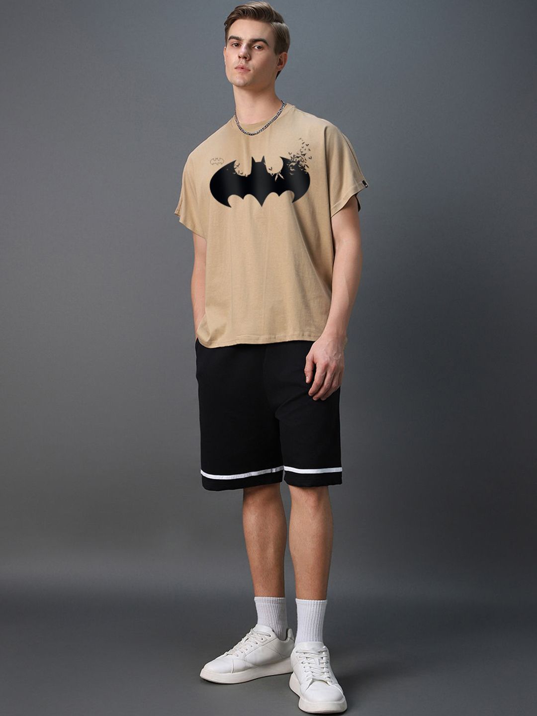 Bewakoof Men Batman Graphic Printed Round Neck Pure Cotton Oversized T-shirt