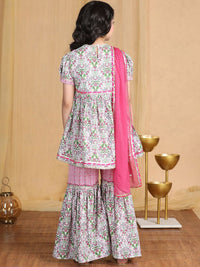 Cutiekins Girls Floral Printed Empire Gotta Patti Kurta with Sharara & With Dupatta