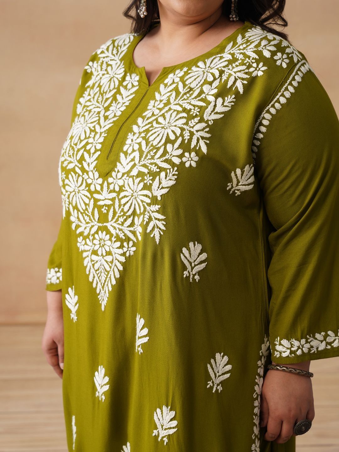 House of Chikankari Women Solid Olive 2 Pieces Regular Kurta with Trousers Set