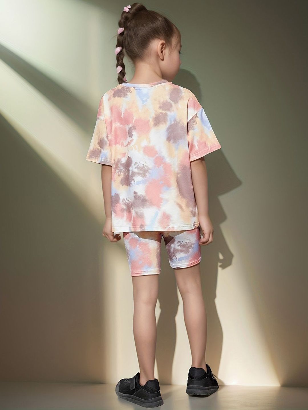 YK Girls Printed Top With Shorts