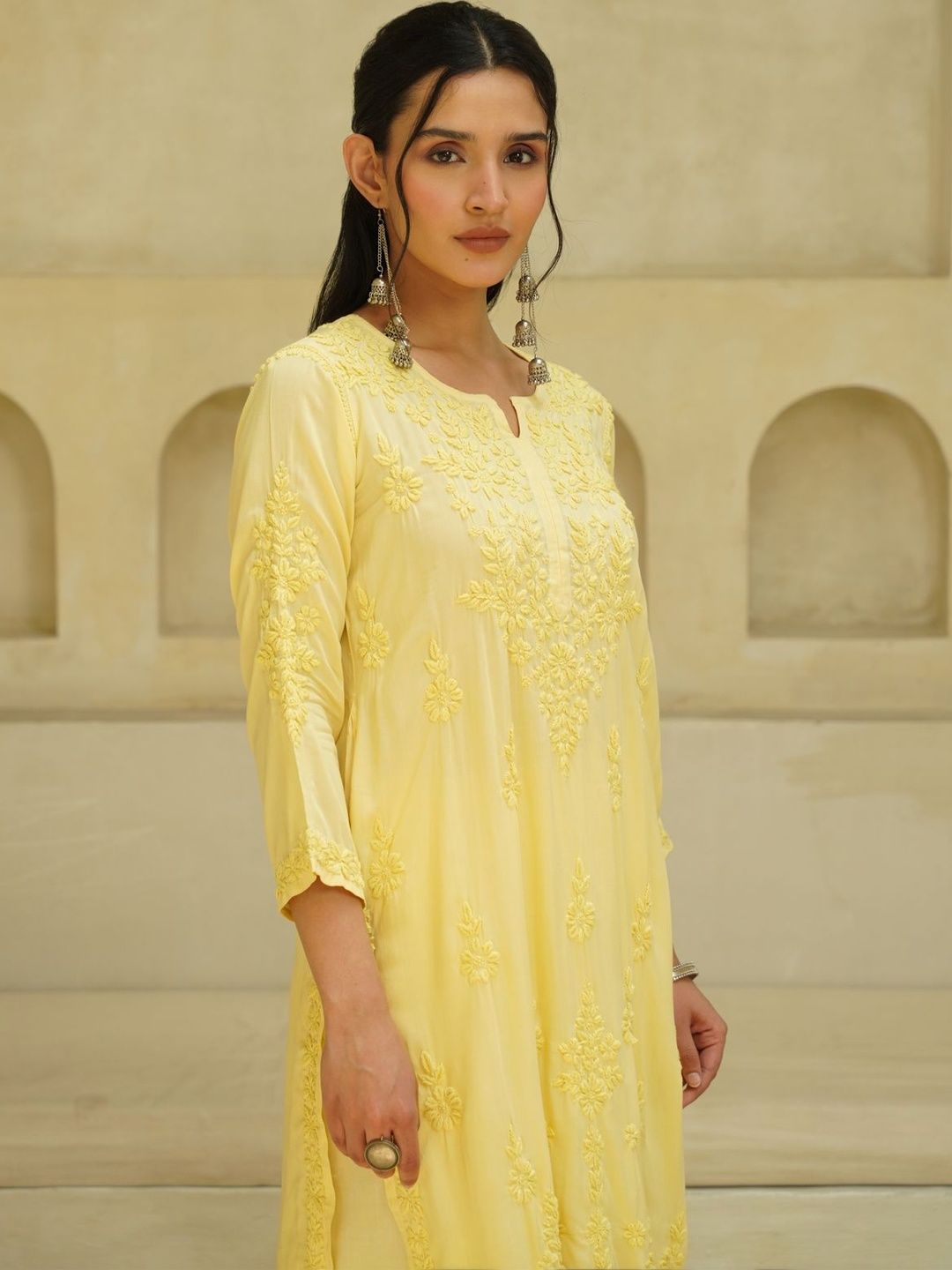 House of Chikankari Women Embroidered Chikankari Kurta