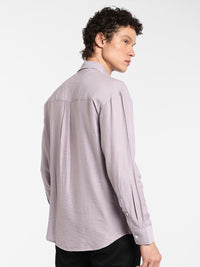 Campus Sutra Men Comfort Spread Collar Solid Casual Shirt